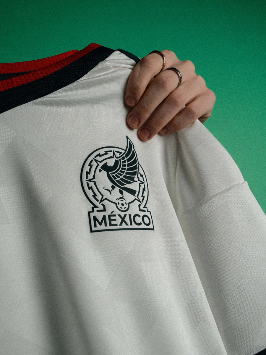 墨西哥国家队 2026 世界杯客场球衣 © 球衫堂 kitstown