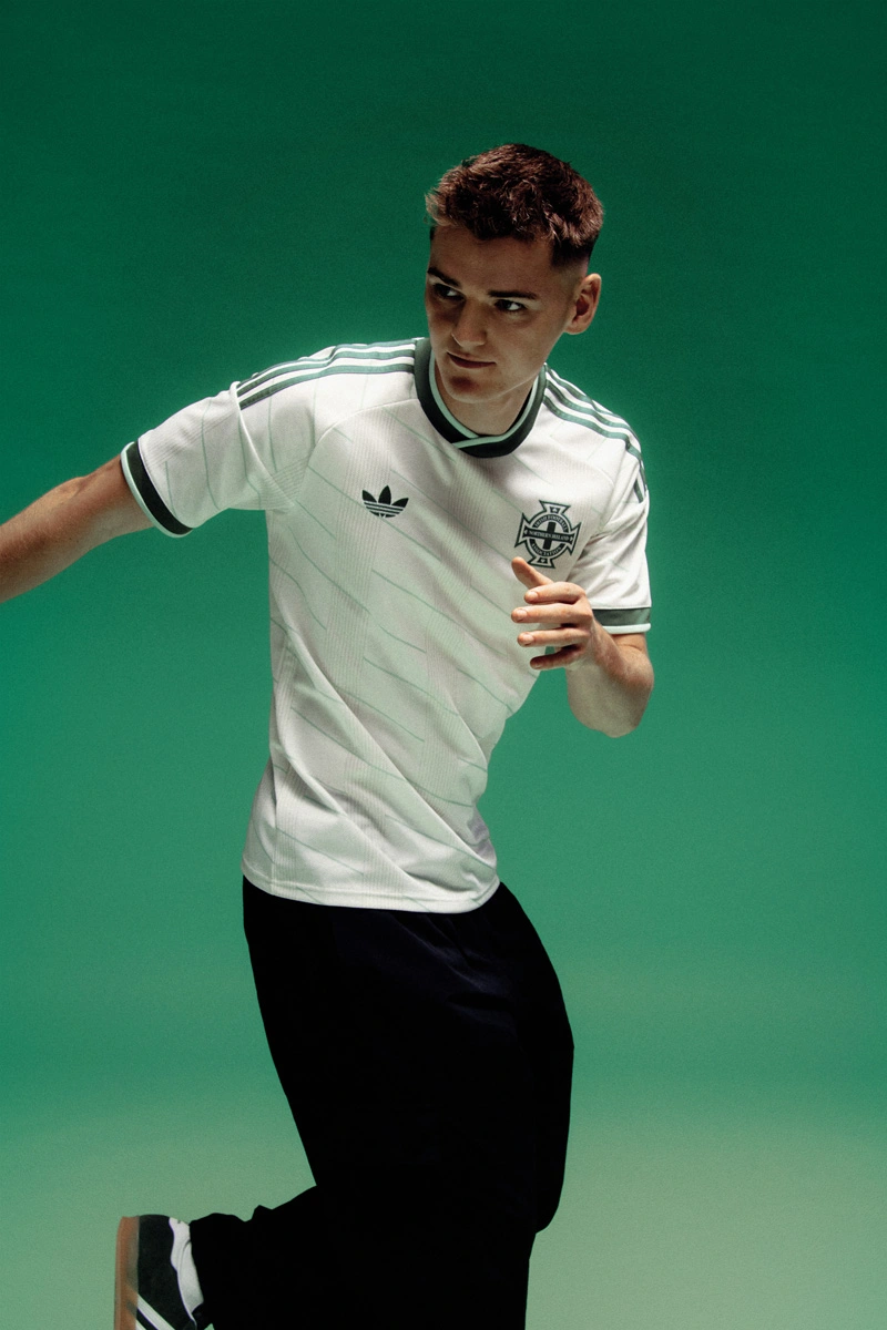 北爱尔兰代表队 2026-27 赛季客场球衣 © 球衫堂 kitstown