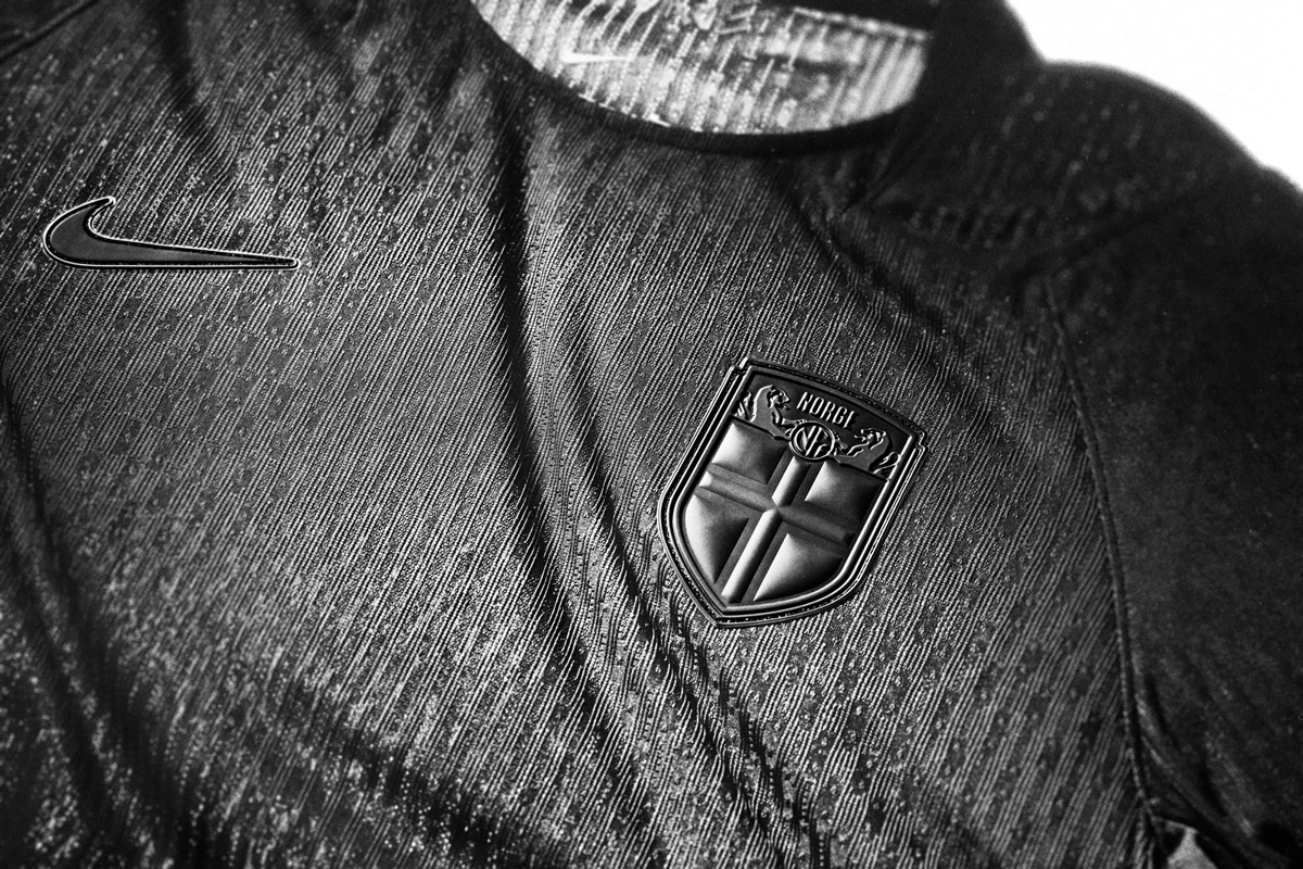 挪威国家队 2026 世界杯主客场球衣 © 球衫堂 kitstown 挪威国家队 2026 世界杯主客场球衣 © 球衫堂 kitstown