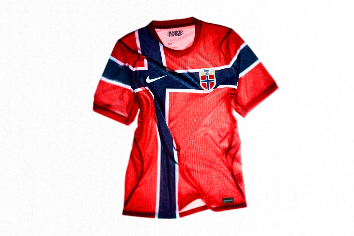 挪威国家队 2026 世界杯主客场球衣 © 球衫堂 kitstown 挪威国家队 2026 世界杯主客场球衣 © 球衫堂 kitstown