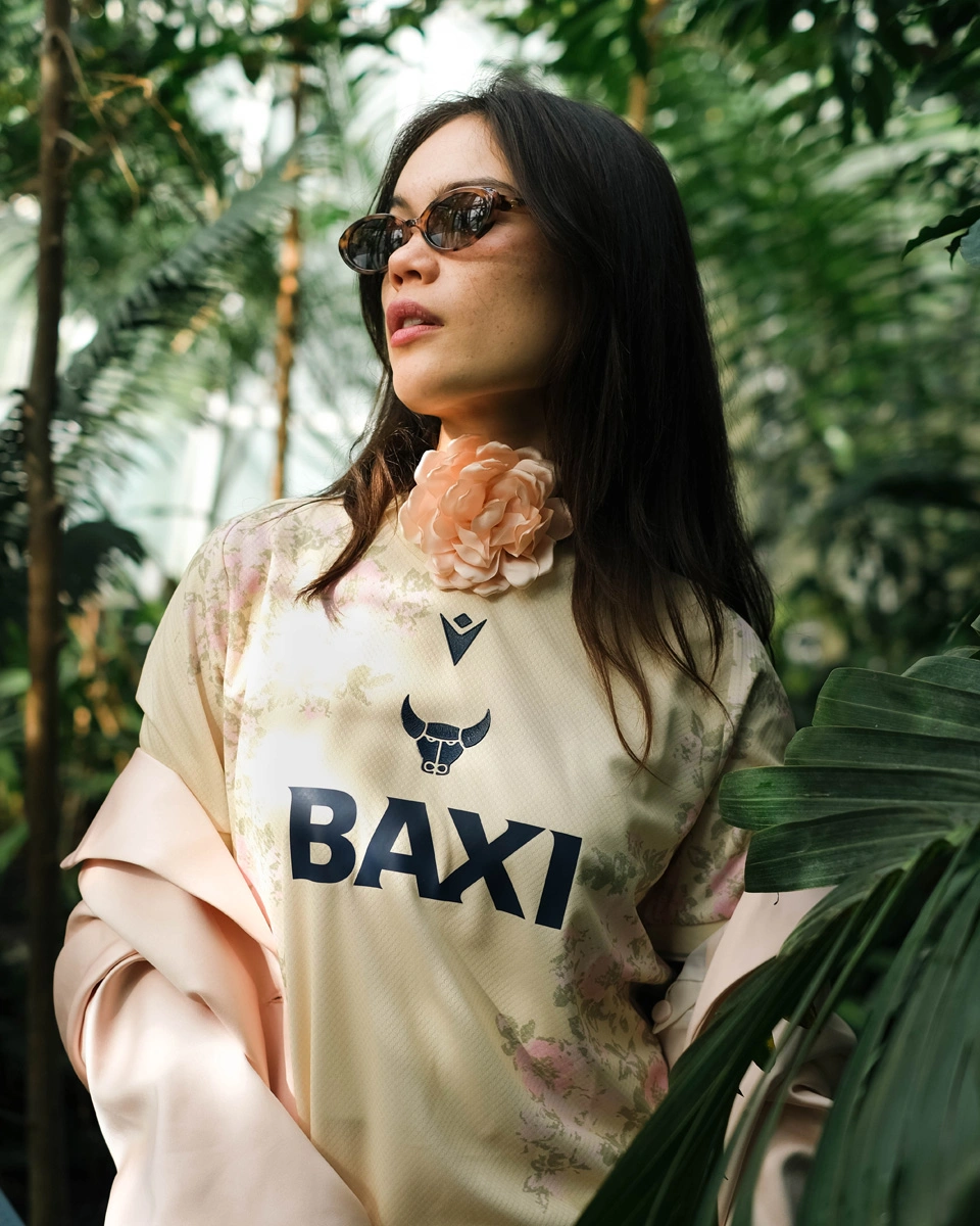 Macron × 牛津联 × 阿什莫利恩博物馆联名球衣 © 球衫堂 kitstown Macron × 牛津联 × 阿什莫利恩博物馆联名球衣 © 球衫堂 kitstown