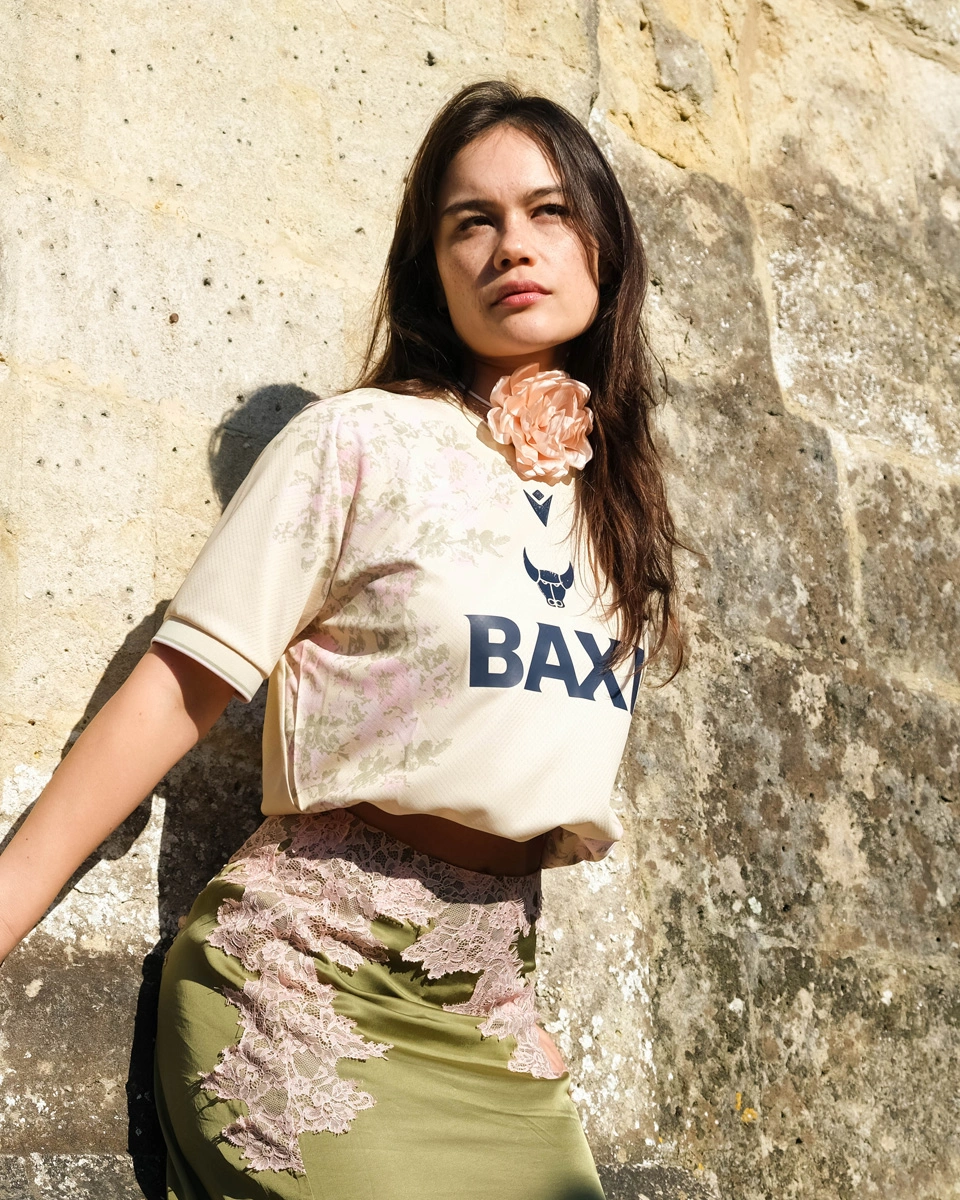 Macron × 牛津联 × 阿什莫利恩博物馆联名球衣 © 球衫堂 kitstown Macron × 牛津联 × 阿什莫利恩博物馆联名球衣 © 球衫堂 kitstown