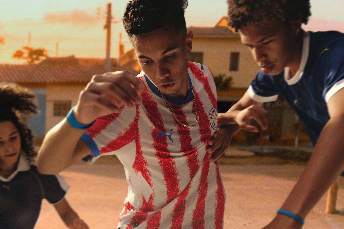 巴拉圭国家队 2026 世界杯主客场球衣 © 球衫堂 kitstown