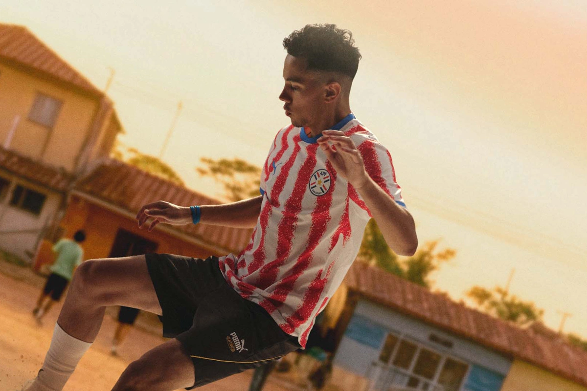 巴拉圭国家队 2026 世界杯主客场球衣 © 球衫堂 kitstown