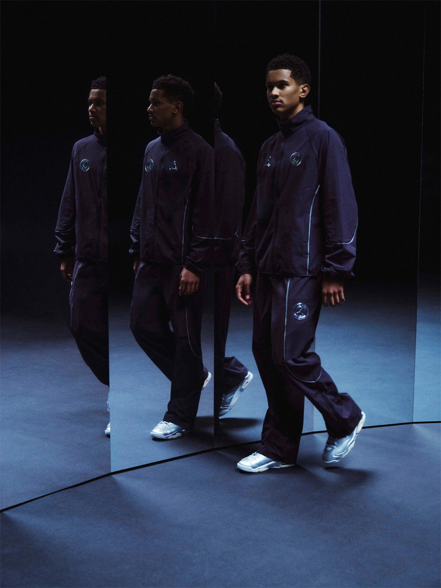 巴黎圣日耳曼 2025-26 赛季暗夜版球衣 © 球衫堂 kitstown