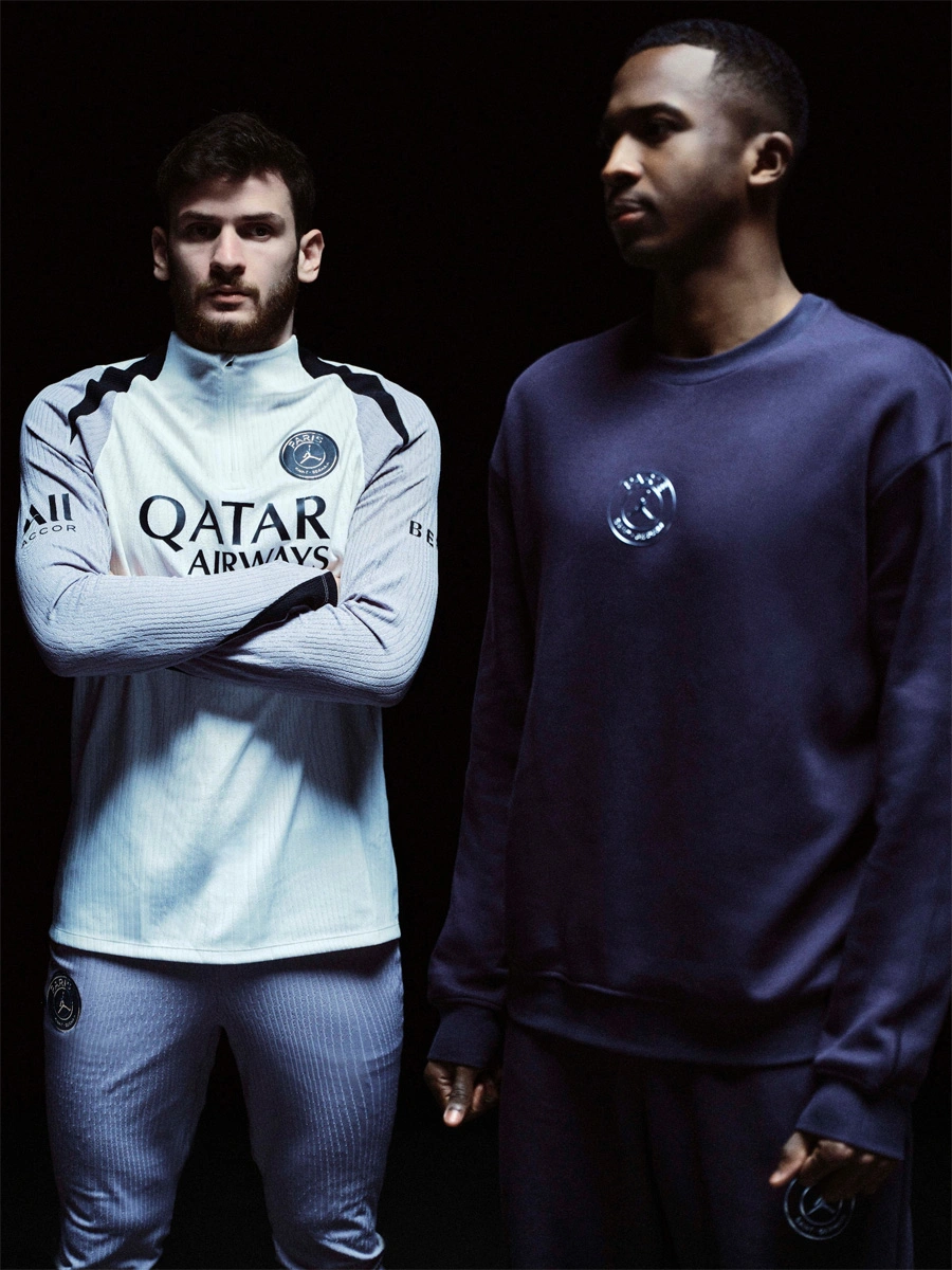 巴黎圣日耳曼 2025-26 赛季暗夜版球衣 © 球衫堂 kitstown