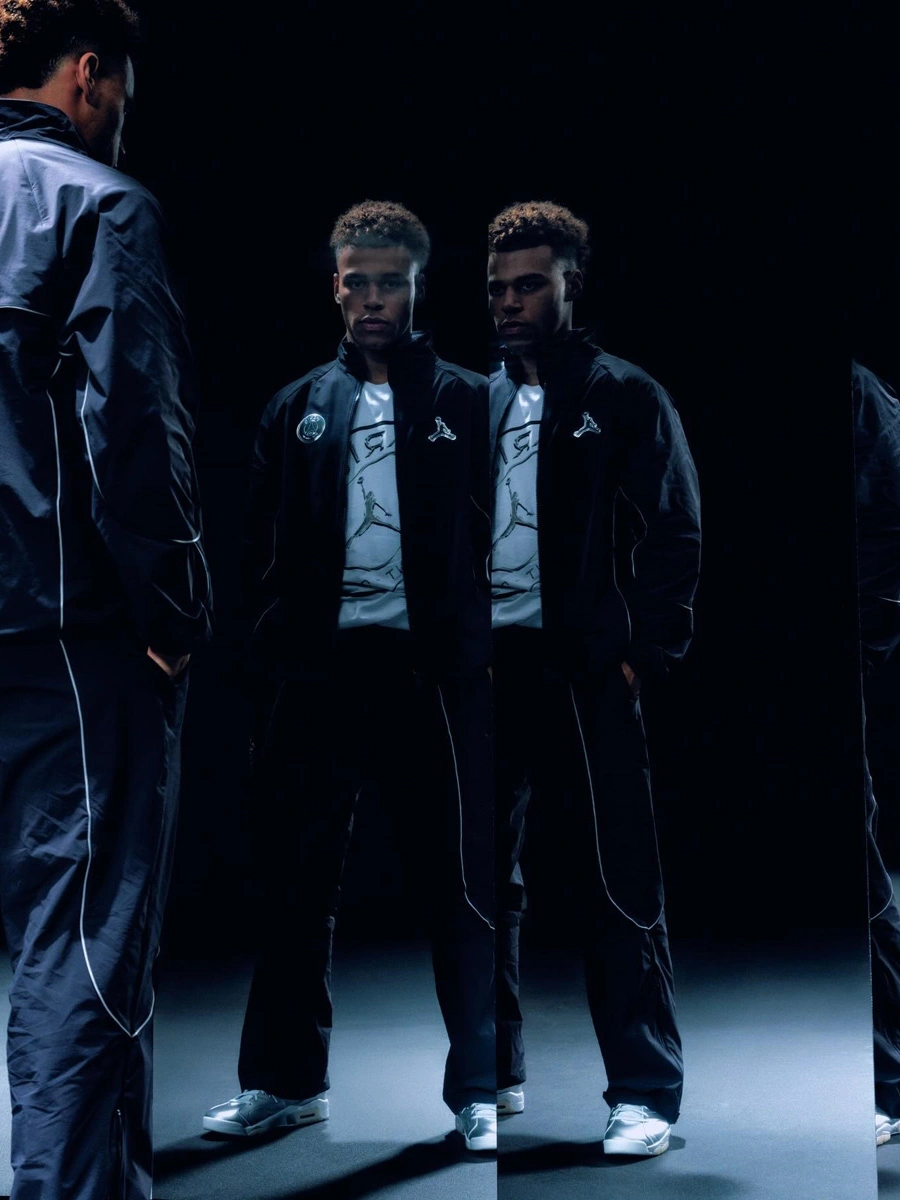 巴黎圣日耳曼 2025-26 赛季暗夜版球衣 © 球衫堂 kitstown