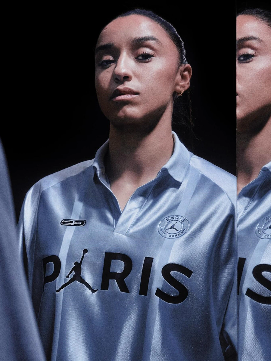 巴黎圣日耳曼 2025-26 赛季暗夜版球衣 © 球衫堂 kitstown