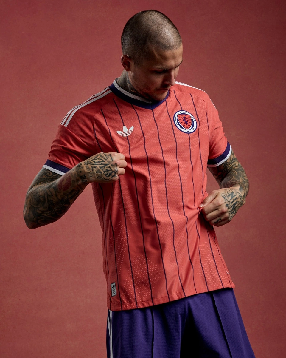 苏格兰代表队 2026 世界杯客场球衣 © 球衫堂 kitstown