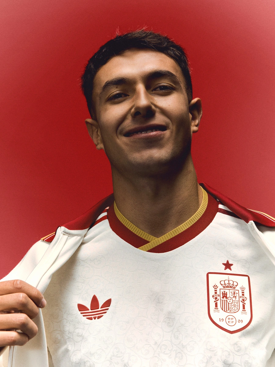 西班牙国家队 2026 世界杯客场球衣 © 球衫堂 kitstown 西班牙国家队 2026 世界杯客场球衣 © 球衫堂 kitstown