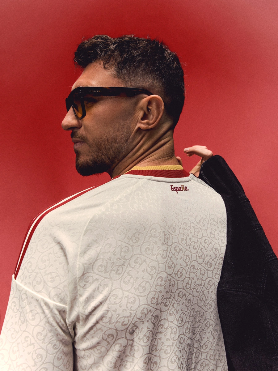 西班牙国家队 2026 世界杯客场球衣 © 球衫堂 kitstown 西班牙国家队 2026 世界杯客场球衣 © 球衫堂 kitstown