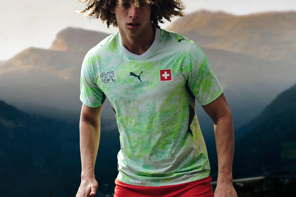 瑞士国家队 2026 世界杯客场球衣 © 球衫堂 kitstown