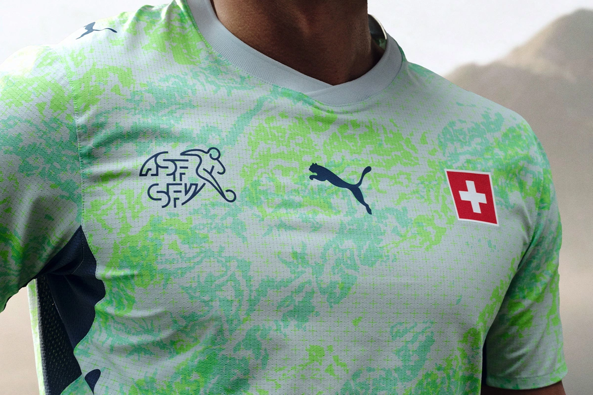 瑞士国家队 2026 世界杯客场球衣 © 球衫堂 kitstown