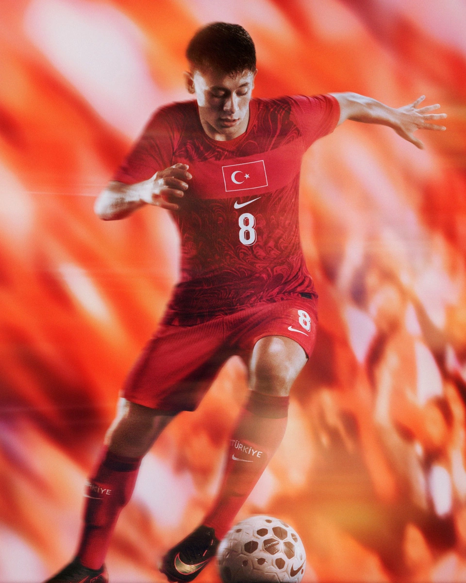 土耳其国家队 2026-27 赛季主客场球衣 © 球衫堂 kitstown