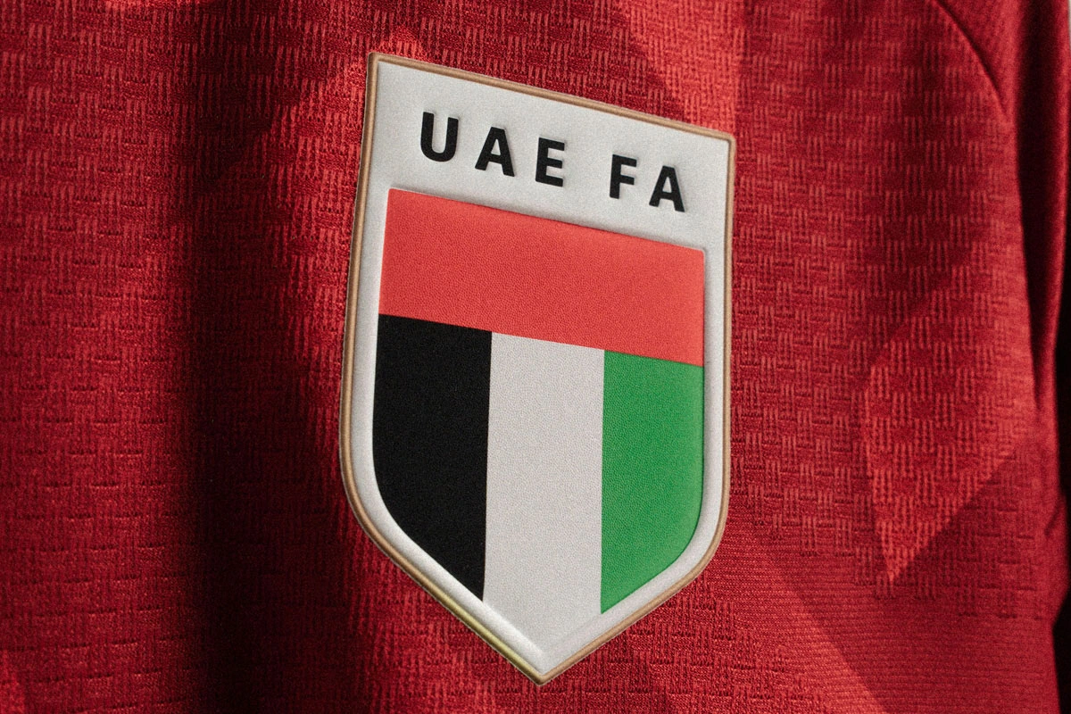 阿联酋国家队 2026-27 赛季客场球衣 2026-27 赛季主场球衣 © 球衫堂 kitstown