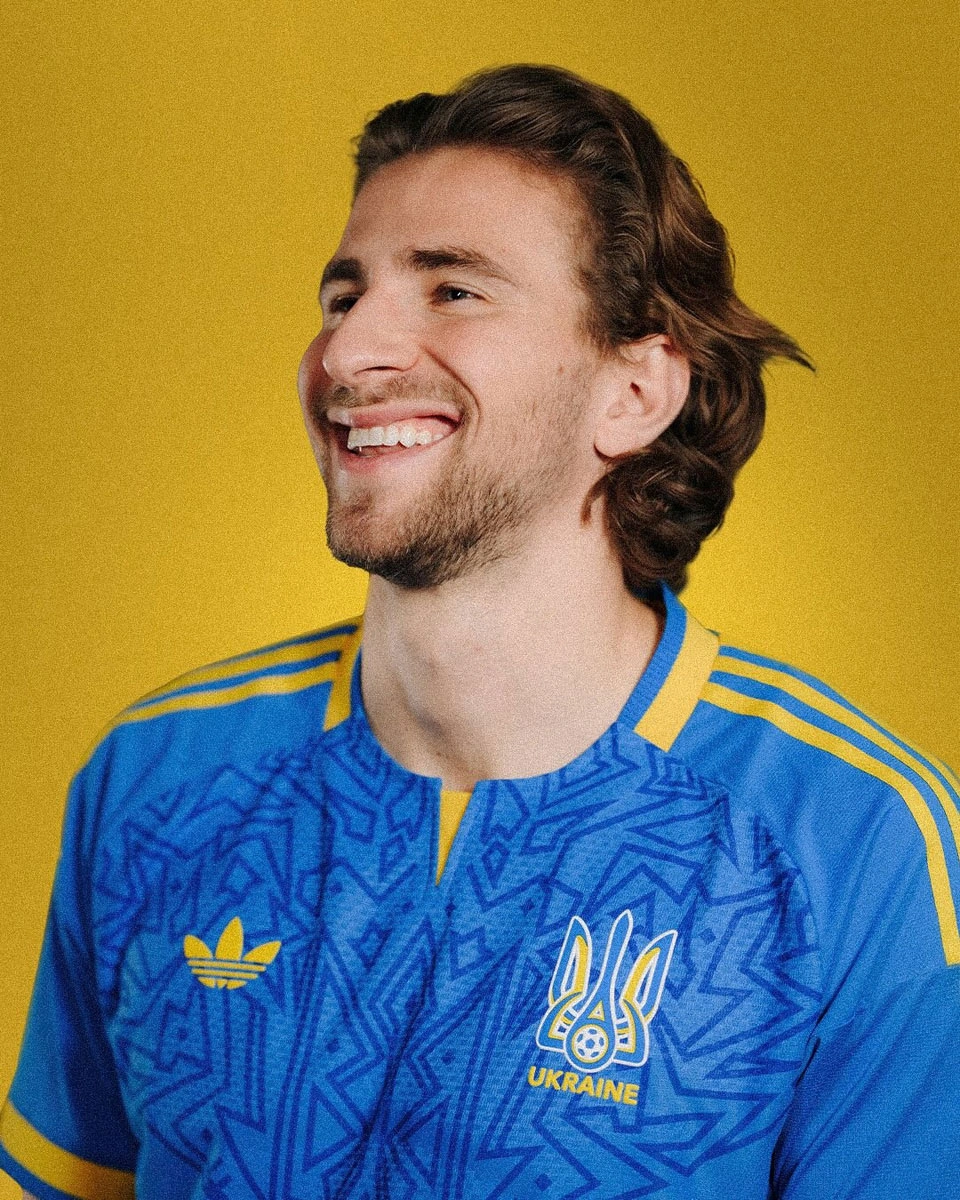 乌克兰国家队 2026-27 赛季客场球衣 © 球衫堂 kitstown