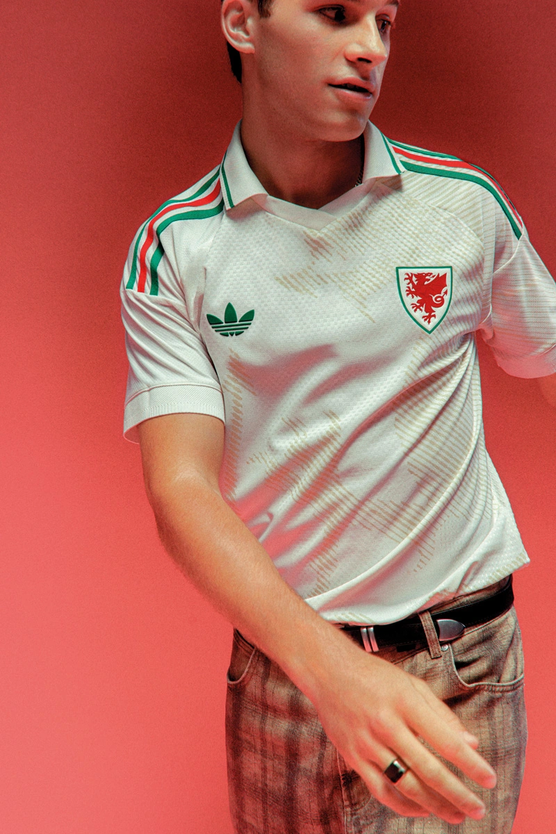 威尔士代表队 2026-27 赛季客场球衣 © 球衫堂 kitstown