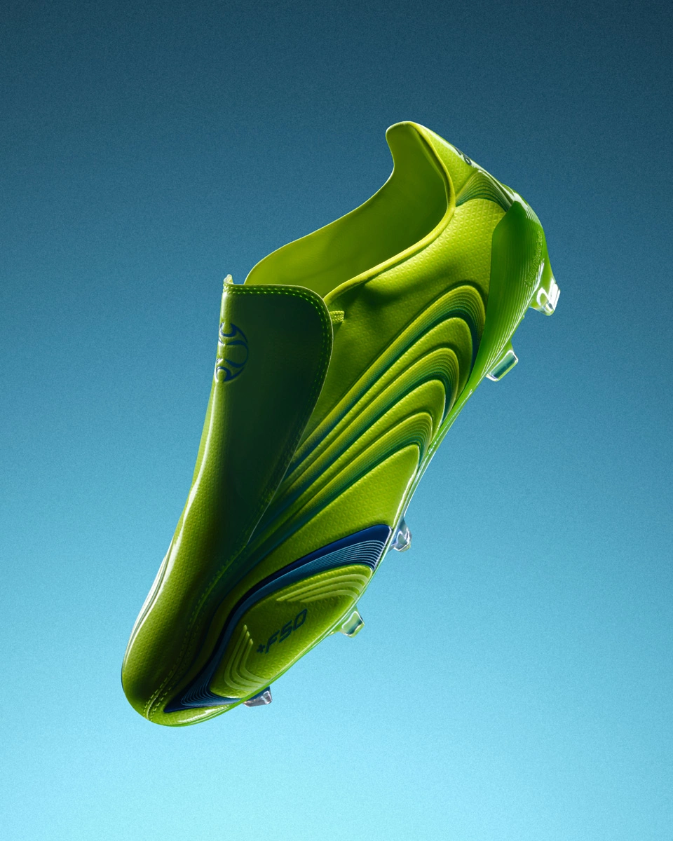 阿迪达斯发布 F50 TUNIT 全新配色战靴 © 球衫堂 kitstown