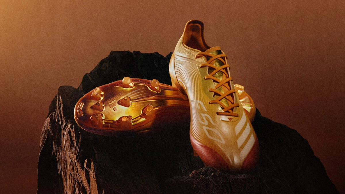阿迪达斯发布梅西系列 F50 “鎏金时刻”配色战靴 © 球衫堂 kitstown 阿迪达斯发布梅西系列 F50 “鎏金时刻”配色战靴 © 球衫堂 kitstown
