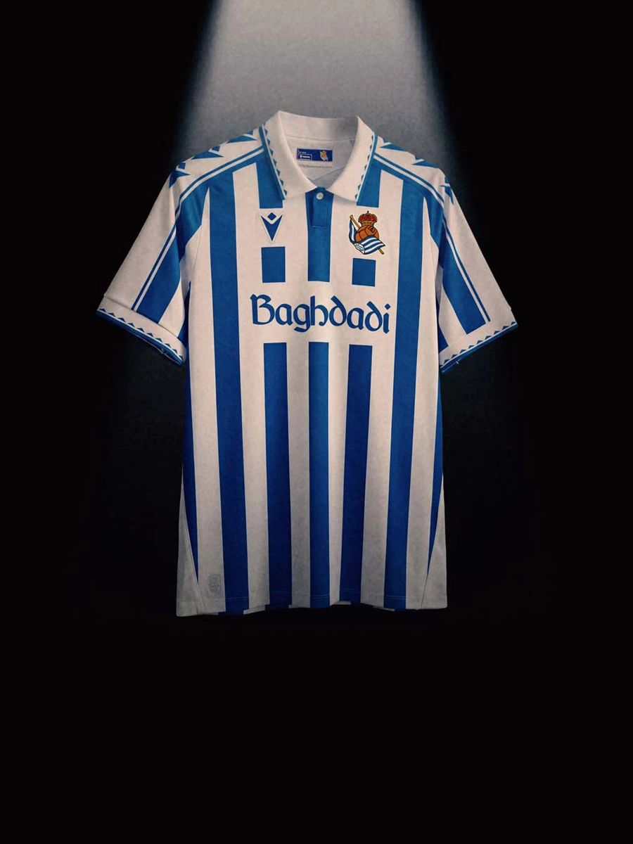 Macron × 西甲联赛 2025-26 赛季“复古比赛日”球衣 © 球衫堂 kitstown Macron × 西甲联赛 2025-26 赛季“复古比赛日”球衣 © 球衫堂 kitstown