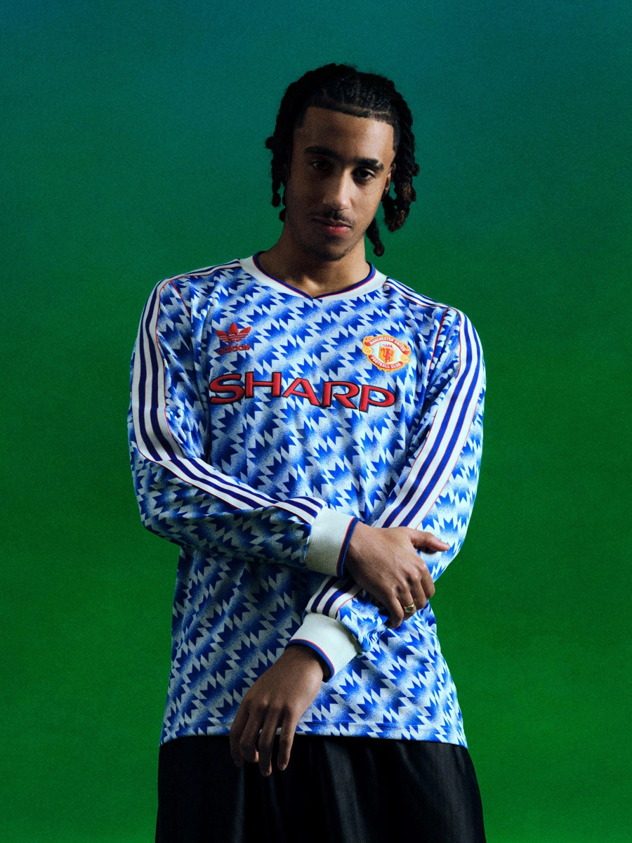 曼彻斯特联 1990-92 赛季复刻版客场球衣 © 球衫堂 kitstown