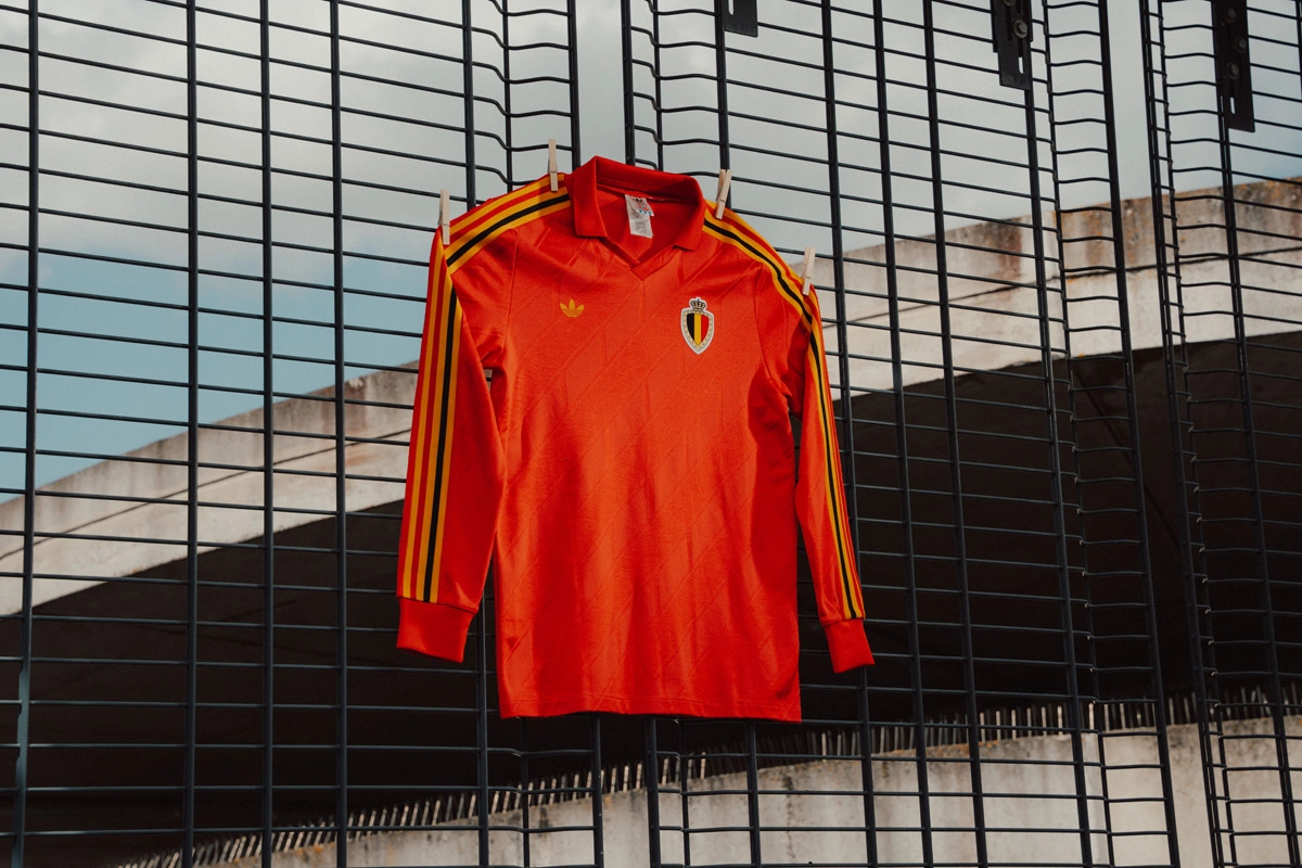 阿迪达斯发布 FIFA 世界杯复刻球衣系列 © 球衫堂 kitstown 阿迪达斯发布 FIFA 世界杯复刻球衣系列 © 球衫堂 kitstown