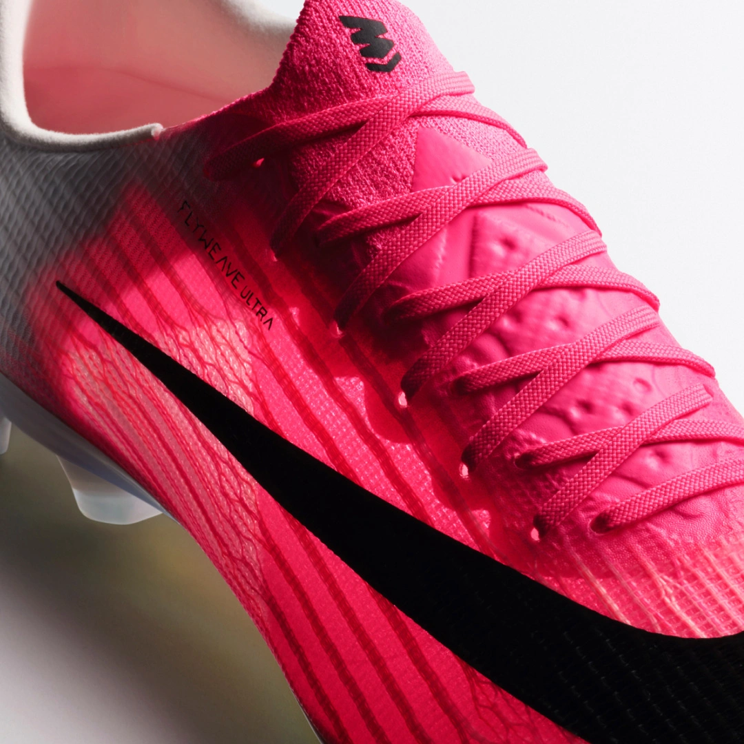 耐克推出全新刺客 Vapor 与 Superfly 足球鞋 © 球衫堂 kitstown 耐克推出全新刺客 Vapor 与 Superfly 足球鞋 © 球衫堂 kitstown