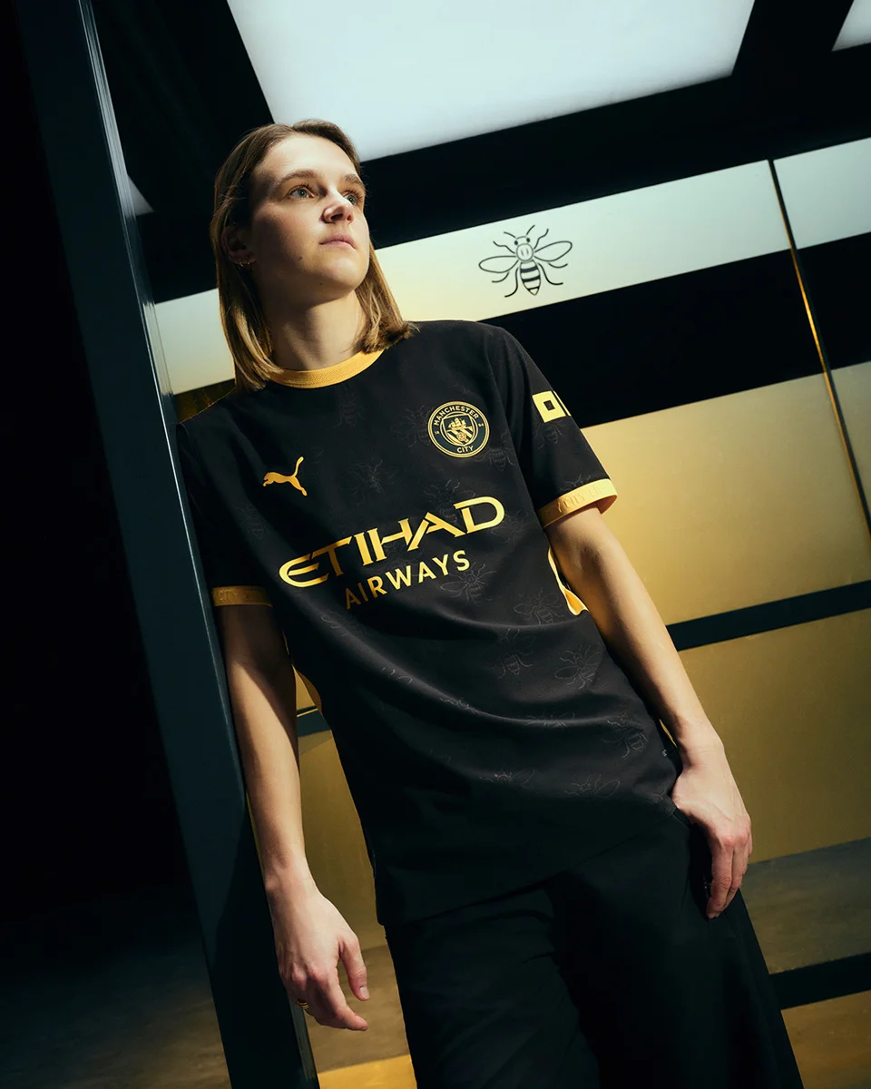 曼彻斯特城 2026-27 赛季客场球衣 © 球衫堂 kitstown
